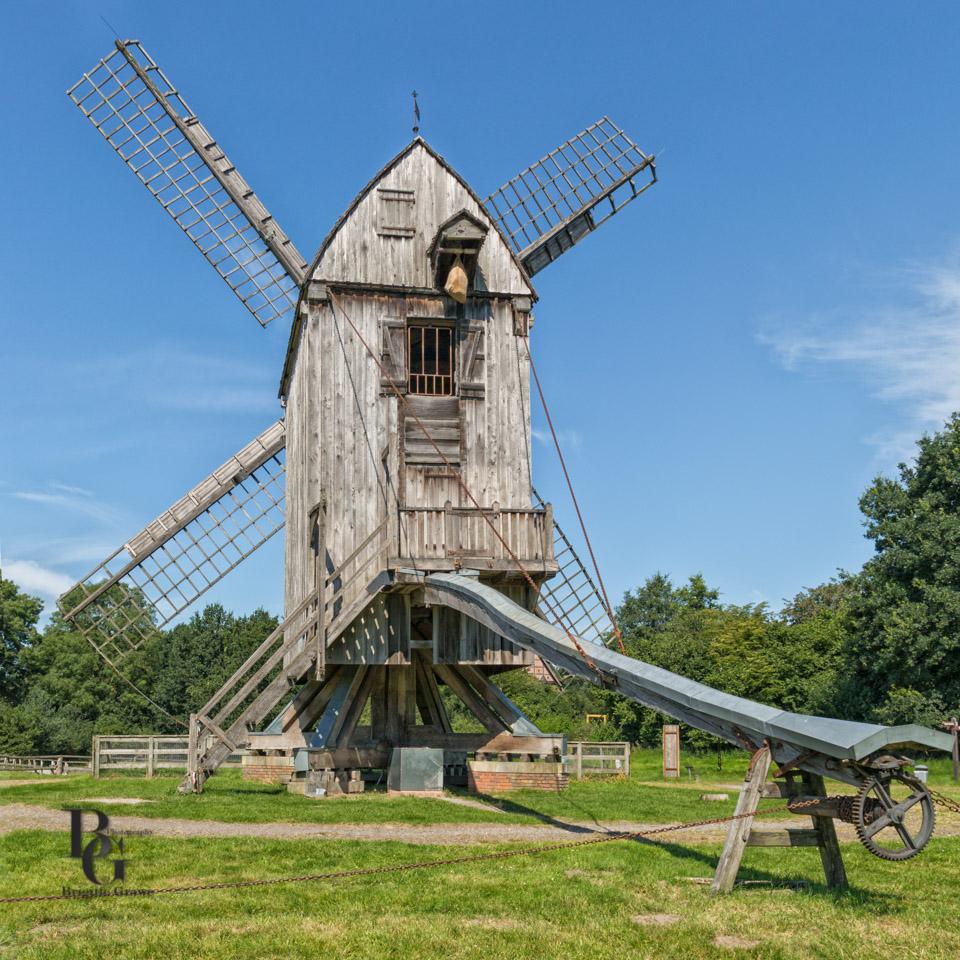 Bockwindmühle, Museumsdorf Cloppendorf